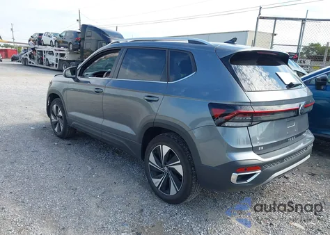 2025 Volkswagen Taos 1.5T Se from USA, damaged, VIN 3VVVC7B21SM037242